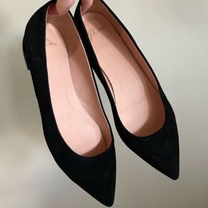 JCrew Pointed toe flats in suede sz 9.5 fit like 9